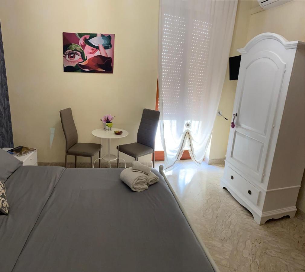 Bed and Breakfast La Dimora Di Vesta à Lecce Extérieur photo